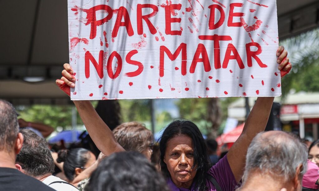 Campanha lança guia de boas práticas para políticas de segurança voltadas às mulheres