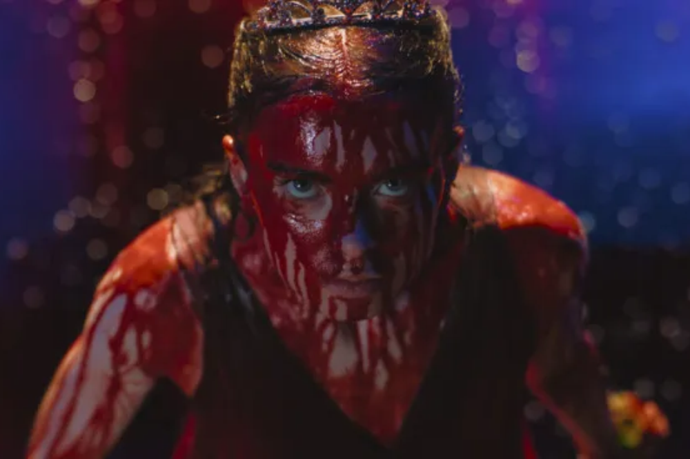 Carrie ganha nova série no streaming com foco em conflitos escolares e bullying