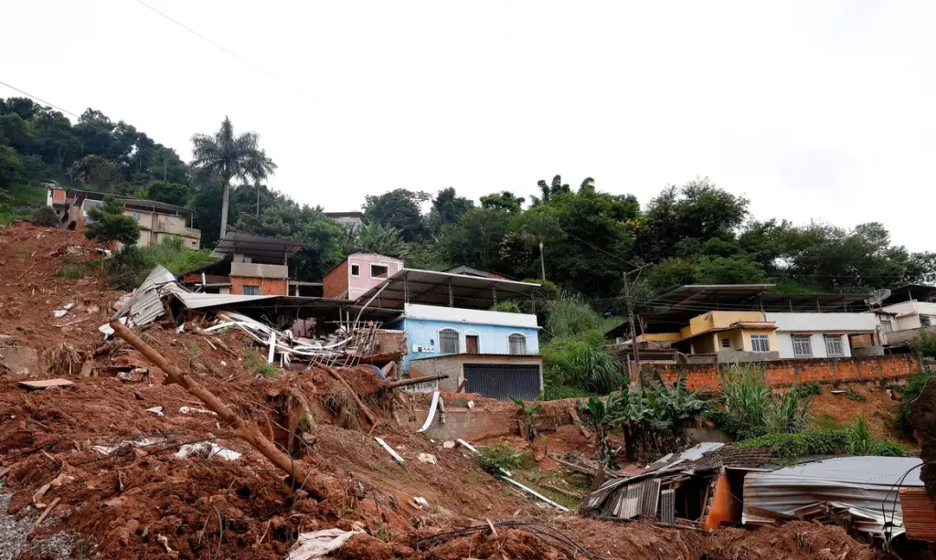 Governo federal libera R$ 300 mi para ações da defesa civil em desastres