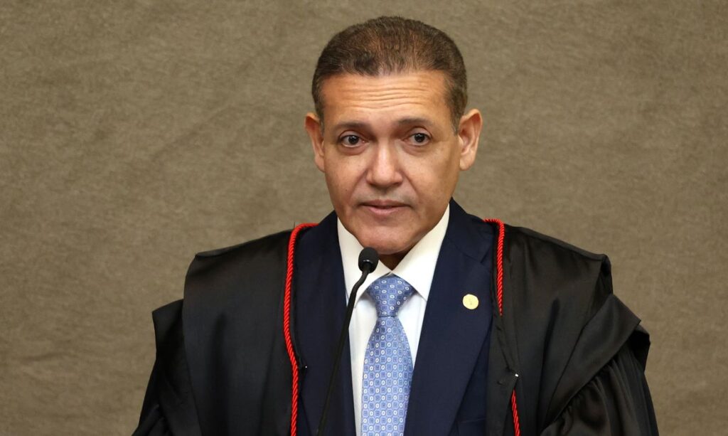 Nunes Marques apela por senso crítico contra desinformação na véspera do segundo turno
