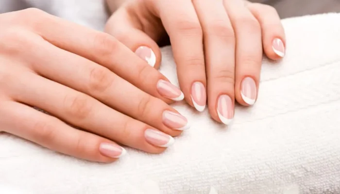 Cuidados com as unhas: receita caseira e dicas para evitar quebras