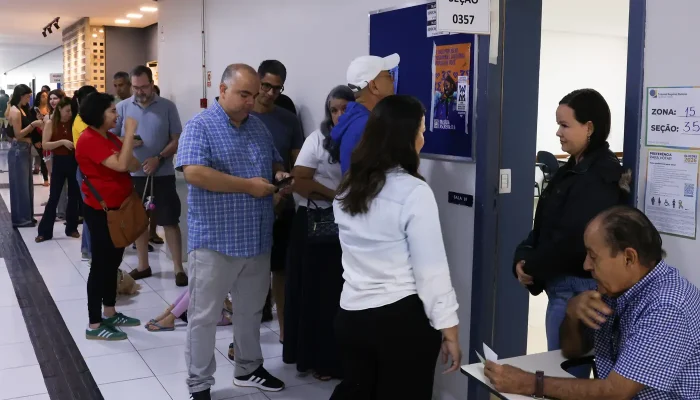 Eleitores enfrentam mudança em milhares de locais de votação no segundo turno