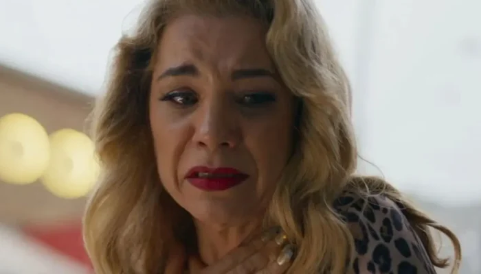 Pilar comete assassinato para ocultar crimes e mira o sobrinho em Quem Ama Cuida